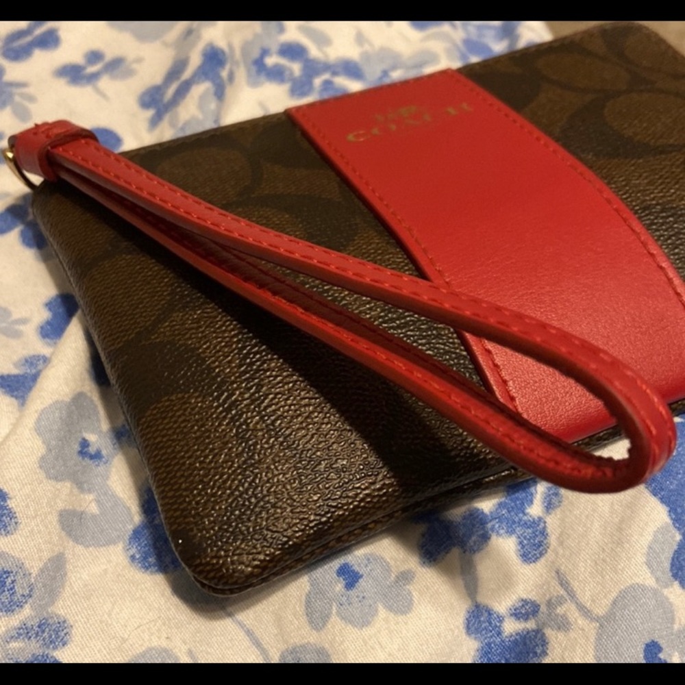 Coach Zip Wristlet with red strap - Picture 6 of 9